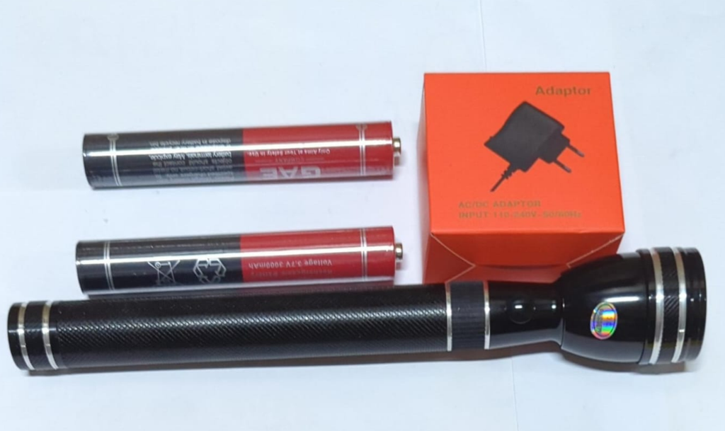 LAMPE TORCHE RECHARGEABLE REF: #80