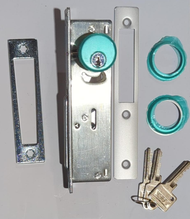 SERRURE POUR PORTAIL COULISSANT	REF: 81154