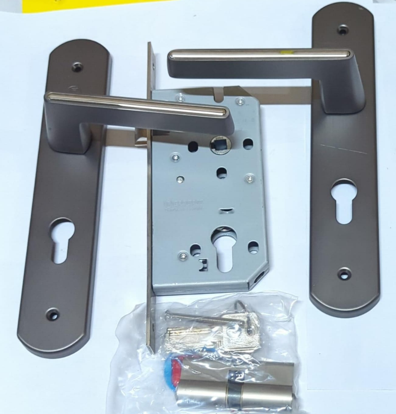 SERRURE A MORTAISER ENCASTRABLE SET COMPLET REF: LS3050