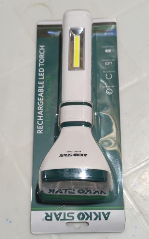 LAMPE TORCHE LED RECHARGEABLE MARQUE AKKO 5W+2W